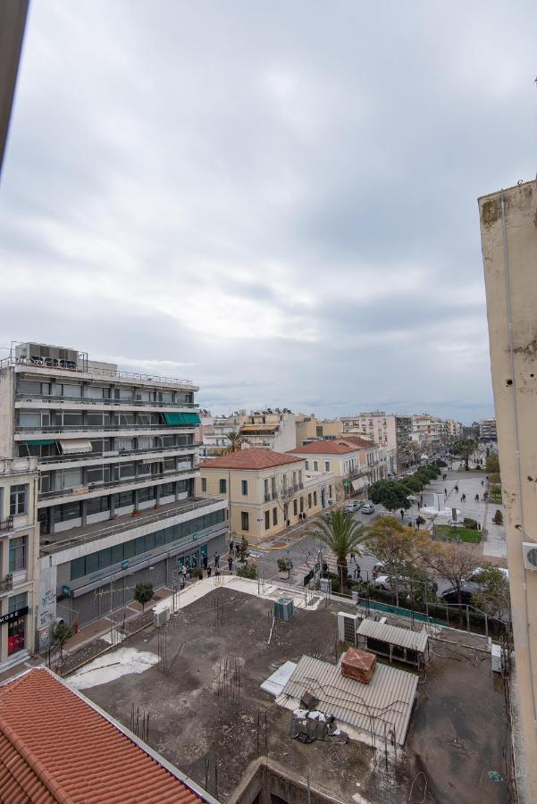 Ferienwohnung Blue Tourmaline Downtown Flat Kalamata Exterior foto