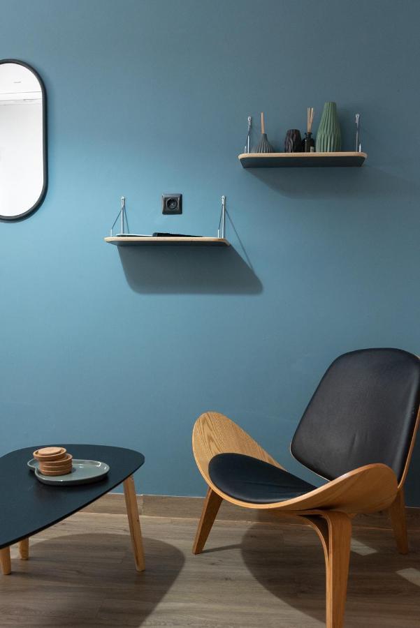 Ferienwohnung Blue Tourmaline Downtown Flat Kalamata Exterior foto